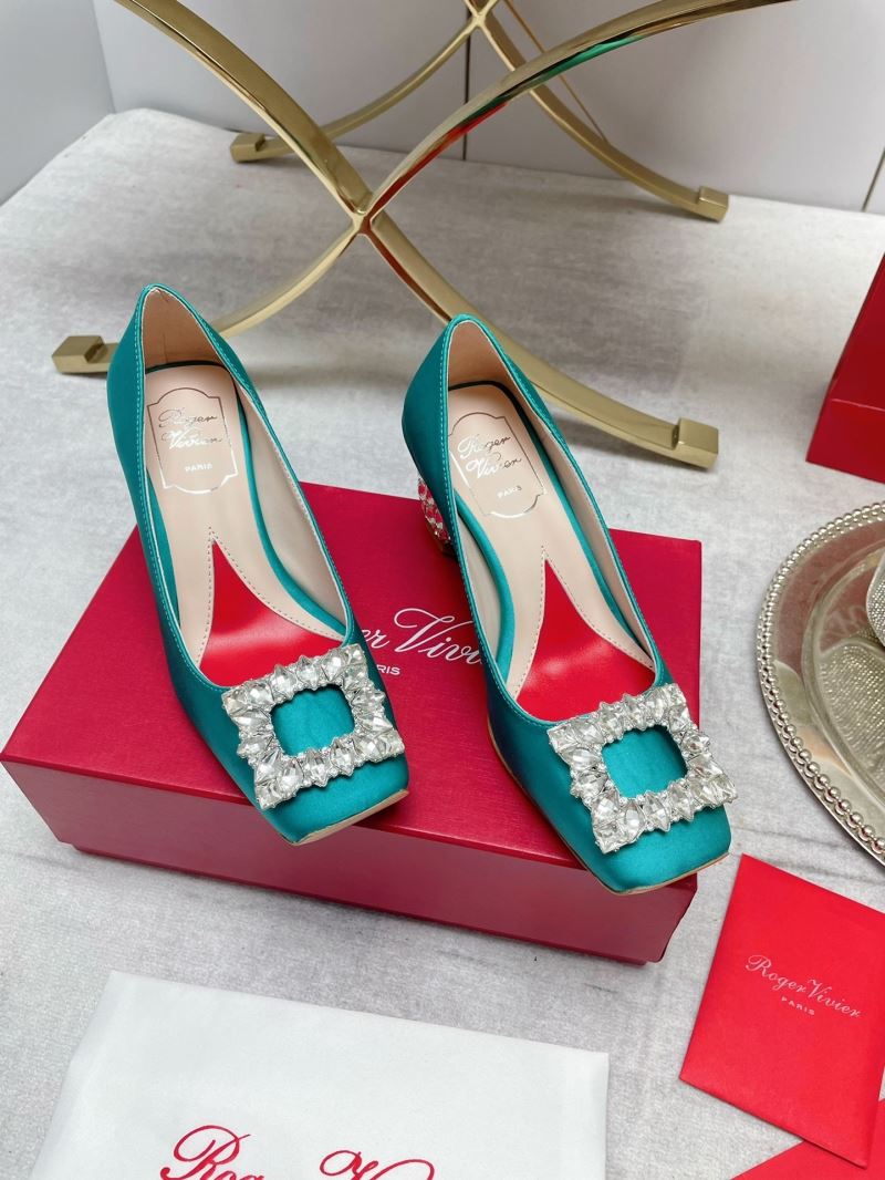 Roger Vivier flat shoes